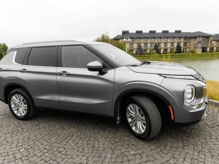 Міцубісі Аутлендер 2021 у Жовкві на Automoto.ua Сірий Міцубісі Аутлендер, об'ємом двигуна 2.49 л та пробігом 46 тис. км за 24300 $, фото 1 на Automoto.ua