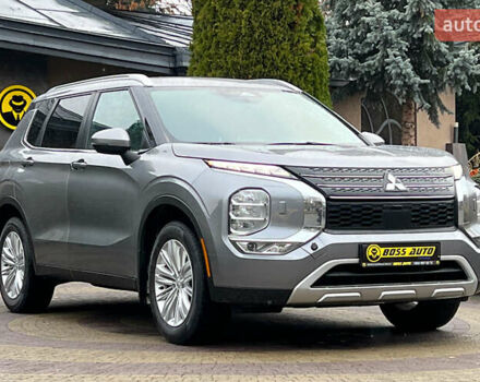 Сірий Міцубісі Аутлендер, об'ємом двигуна 2.49 л та пробігом 46 тис. км за 24500 $, фото 1 на Automoto.ua