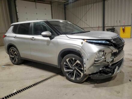 Серый Мицубиси Аутлендер, объемом двигателя 2.5 л и пробегом 96 тыс. км за 14900 $, фото 1 на Automoto.ua