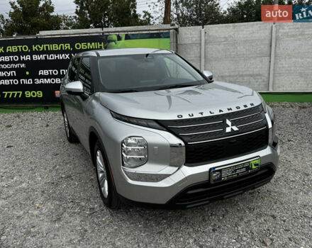 Сірий Міцубісі Аутлендер, об'ємом двигуна 2.5 л та пробігом 14 тис. км за 29950 $, фото 1 на Automoto.ua