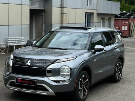 Мицубиси Аутлендер 2023 в Одессе на Automoto.ua Серый Мицубиси Аутлендер, объемом двигателя 2.4 л и пробегом 47 тыс. км за 34999 $, фото 1 на Automoto.ua