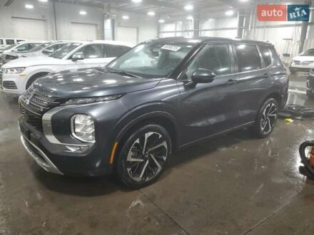 Серый Мицубиси Аутлендер, объемом двигателя 2.49 л и пробегом 21 тыс. км за 8000 $, фото 1 на Automoto.ua