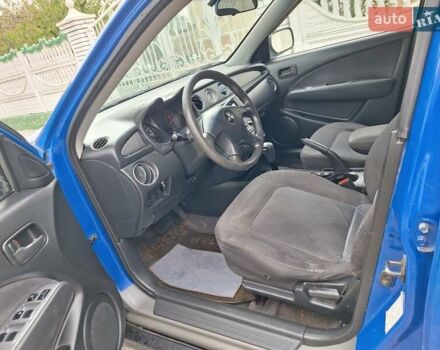 Синій Міцубісі Аутлендер, об'ємом двигуна 2.4 л та пробігом 234 тис. км за 4100 $, фото 31 на Automoto.ua