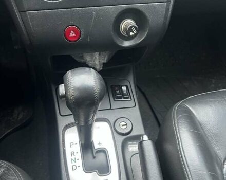 Синий Мицубиси Аутлендер, объемом двигателя 2.38 л и пробегом 300 тыс. км за 4200 $, фото 7 на Automoto.ua