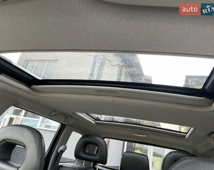 Синий Мицубиси Аутлендер, объемом двигателя 2 л и пробегом 231 тыс. км за 4900 $, фото 8 на Automoto.ua