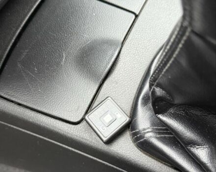 Синий Мицубиси Аутлендер, объемом двигателя 2.4 л и пробегом 243 тыс. км за 5000 $, фото 9 на Automoto.ua