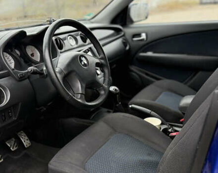 Синий Мицубиси Аутлендер, объемом двигателя 2.4 л и пробегом 243 тыс. км за 5000 $, фото 19 на Automoto.ua