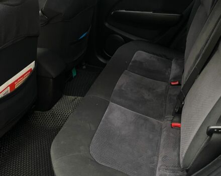 Синий Мицубиси Аутлендер, объемом двигателя 2 л и пробегом 234 тыс. км за 5500 $, фото 7 на Automoto.ua