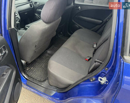 Синий Мицубиси Аутлендер, объемом двигателя 2.4 л и пробегом 245 тыс. км за 4600 $, фото 11 на Automoto.ua