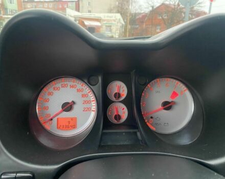 Синий Мицубиси Аутлендер, объемом двигателя 2 л и пробегом 234 тыс. км за 5500 $, фото 4 на Automoto.ua