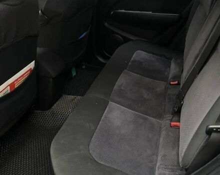 Синій Міцубісі Аутлендер, об'ємом двигуна 2 л та пробігом 234 тис. км за 5500 $, фото 7 на Automoto.ua