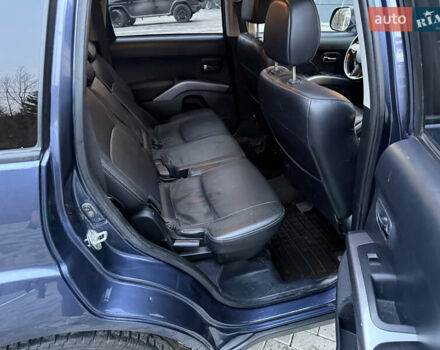 Синий Мицубиси Аутлендер, объемом двигателя 2 л и пробегом 228 тыс. км за 8888 $, фото 33 на Automoto.ua