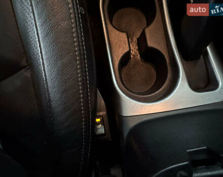 Синий Мицубиси Аутлендер, объемом двигателя 2 л и пробегом 228 тыс. км за 7999 $, фото 29 на Automoto.ua