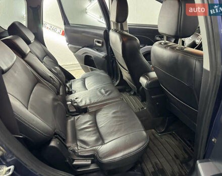 Синий Мицубиси Аутлендер, объемом двигателя 2 л и пробегом 228 тыс. км за 7999 $, фото 35 на Automoto.ua