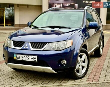 Синій Міцубісі Аутлендер, об'ємом двигуна 3 л та пробігом 197 тис. км за 9200 $, фото 12 на Automoto.ua