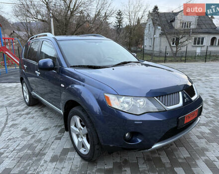 Синий Мицубиси Аутлендер, объемом двигателя 2 л и пробегом 228 тыс. км за 8888 $, фото 13 на Automoto.ua