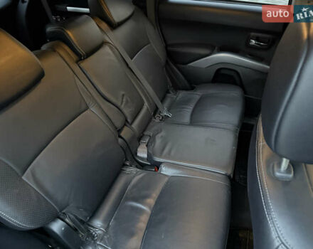 Синий Мицубиси Аутлендер, объемом двигателя 2 л и пробегом 228 тыс. км за 8888 $, фото 36 на Automoto.ua