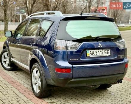 Синій Міцубісі Аутлендер, об'ємом двигуна 3 л та пробігом 197 тис. км за 9200 $, фото 7 на Automoto.ua