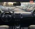 Синій Міцубісі Аутлендер, об'ємом двигуна 2.36 л та пробігом 282 тис. км за 9490 $, фото 45 на Automoto.ua