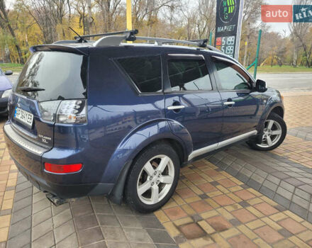 Синий Мицубиси Аутлендер, объемом двигателя 3 л и пробегом 270 тыс. км за 7900 $, фото 8 на Automoto.ua