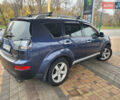 Синий Мицубиси Аутлендер, объемом двигателя 3 л и пробегом 270 тыс. км за 7900 $, фото 8 на Automoto.ua