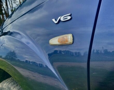 Синій Міцубісі Аутлендер, об'ємом двигуна 3 л та пробігом 228 тис. км за 9000 $, фото 10 на Automoto.ua