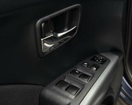 Синий Мицубиси Аутлендер, объемом двигателя 2.4 л и пробегом 211 тыс. км за 7800 $, фото 12 на Automoto.ua