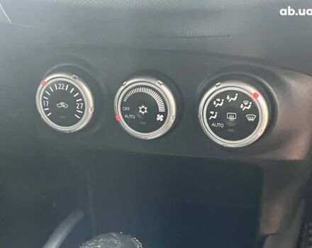 Синій Міцубісі Аутлендер, об'ємом двигуна 2.4 л та пробігом 211 тис. км за 8390 $, фото 19 на Automoto.ua