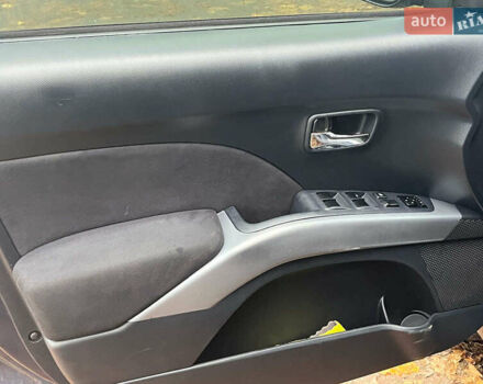 Синій Міцубісі Аутлендер, об'ємом двигуна 2.4 л та пробігом 211 тис. км за 8390 $, фото 27 на Automoto.ua