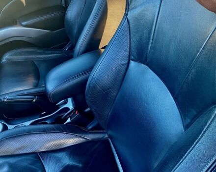 Синий Мицубиси Аутлендер, объемом двигателя 3 л и пробегом 228 тыс. км за 9000 $, фото 6 на Automoto.ua