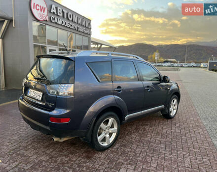 Міцубісі Аутлендер 2008 у Хусте на Automoto.ua Синій Міцубісі Аутлендер, об'ємом двигуна 2.4 л та пробігом 246 тис. км за 7950 $, фото 4 на Automoto.ua