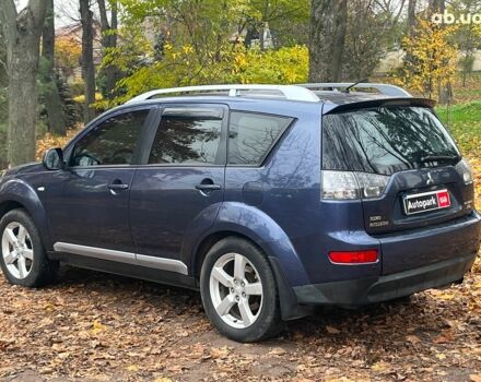 Синій Міцубісі Аутлендер, об'ємом двигуна 2.4 л та пробігом 211 тис. км за 8390 $, фото 7 на Automoto.ua