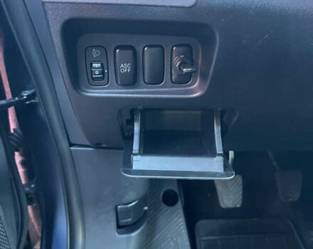 Синий Мицубиси Аутлендер, объемом двигателя 2 л и пробегом 263 тыс. км за 8900 $, фото 43 на Automoto.ua