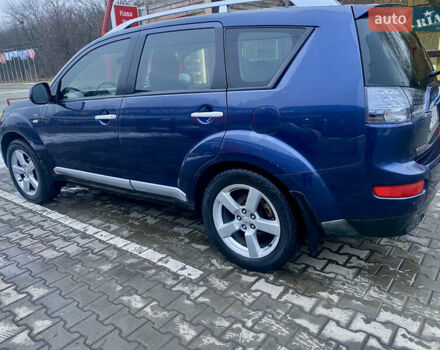Синій Міцубісі Аутлендер, об'ємом двигуна 3 л та пробігом 228 тис. км за 9000 $, фото 1 на Automoto.ua
