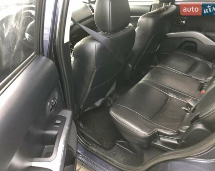 Синий Мицубиси Аутлендер, объемом двигателя 3 л и пробегом 340 тыс. км за 9555 $, фото 14 на Automoto.ua