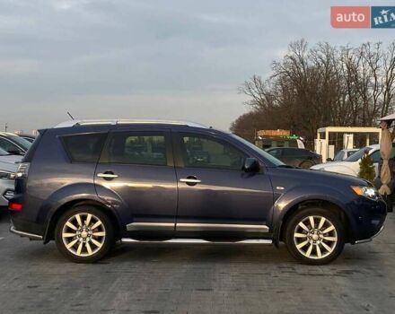 Синій Міцубісі Аутлендер, об'ємом двигуна 2.36 л та пробігом 282 тис. км за 9490 $, фото 9 на Automoto.ua