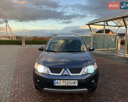 Міцубісі Аутлендер 2008 у Хусте на Automoto.ua Синій Міцубісі Аутлендер, об'ємом двигуна 2.4 л та пробігом 246 тис. км за 7950 $, фото 1 на Automoto.ua