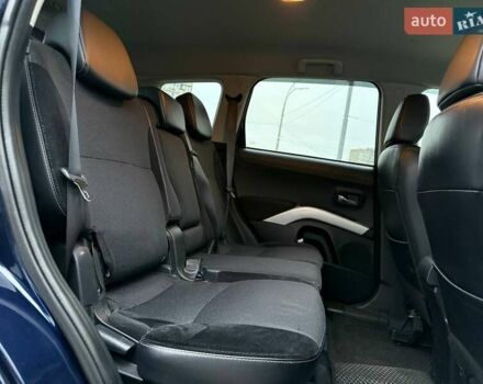 Синий Мицубиси Аутлендер, объемом двигателя 2.18 л и пробегом 289 тыс. км за 9990 $, фото 10 на Automoto.ua