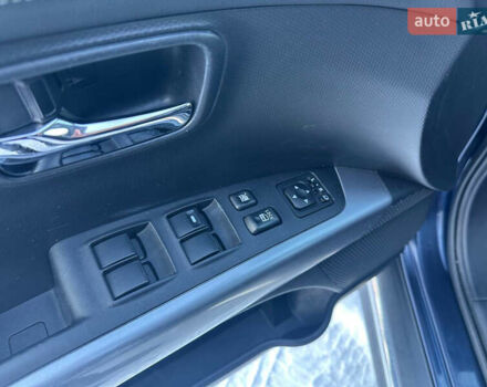 Синий Мицубиси Аутлендер, объемом двигателя 2 л и пробегом 257 тыс. км за 10500 $, фото 22 на Automoto.ua