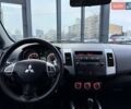 Синий Мицубиси Аутлендер, объемом двигателя 2.18 л и пробегом 289 тыс. км за 9990 $, фото 13 на Automoto.ua