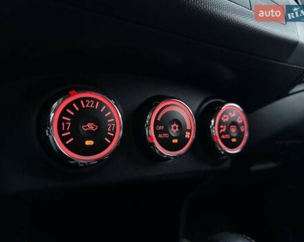 Синий Мицубиси Аутлендер, объемом двигателя 2.18 л и пробегом 289 тыс. км за 9990 $, фото 19 на Automoto.ua