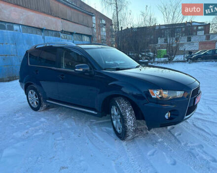 Синий Мицубиси Аутлендер, объемом двигателя 2 л и пробегом 252 тыс. км за 11500 $, фото 8 на Automoto.ua