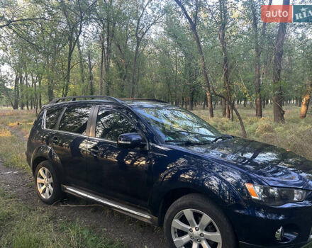 Синий Мицубиси Аутлендер, объемом двигателя 2.2 л и пробегом 250 тыс. км за 11500 $, фото 4 на Automoto.ua