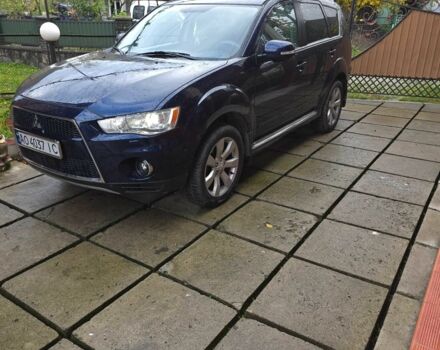 Синий Мицубиси Аутлендер, объемом двигателя 2.2 л и пробегом 295 тыс. км за 10900 $, фото 2 на Automoto.ua