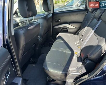 Синій Міцубісі Аутлендер, об'ємом двигуна 2.18 л та пробігом 415 тис. км за 9999 $, фото 10 на Automoto.ua