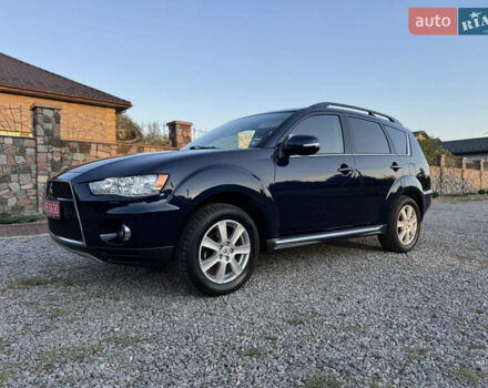 Мицубиси Аутлендер 2011 в Бердичеве на Automoto.ua Синий Мицубиси Аутлендер, объемом двигателя 2.2 л и пробегом 236 тыс. км за 11700 $, фото 2 на Automoto.ua