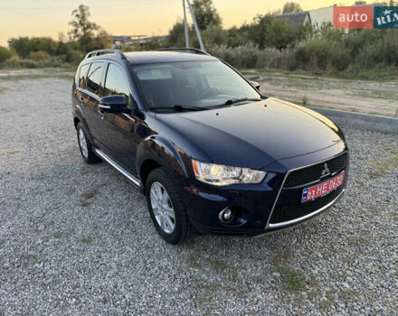 Мицубиси Аутлендер 2011 в Бердичеве на Automoto.ua Синий Мицубиси Аутлендер, объемом двигателя 2.2 л и пробегом 236 тыс. км за 11700 $, фото 11 на Automoto.ua