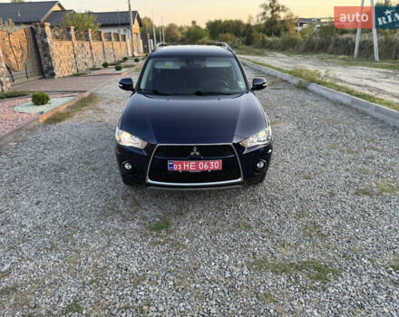 Мицубиси Аутлендер 2011 в Бердичеве на Automoto.ua Синий Мицубиси Аутлендер, объемом двигателя 2.2 л и пробегом 236 тыс. км за 11700 $, фото 8 на Automoto.ua