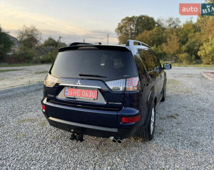 Мицубиси Аутлендер 2011 в Бердичеве на Automoto.ua Синий Мицубиси Аутлендер, объемом двигателя 2.2 л и пробегом 236 тыс. км за 11700 $, фото 21 на Automoto.ua