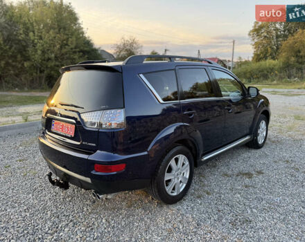 Мицубиси Аутлендер 2011 в Бердичеве на Automoto.ua Синий Мицубиси Аутлендер, объемом двигателя 2.2 л и пробегом 236 тыс. км за 11700 $, фото 18 на Automoto.ua